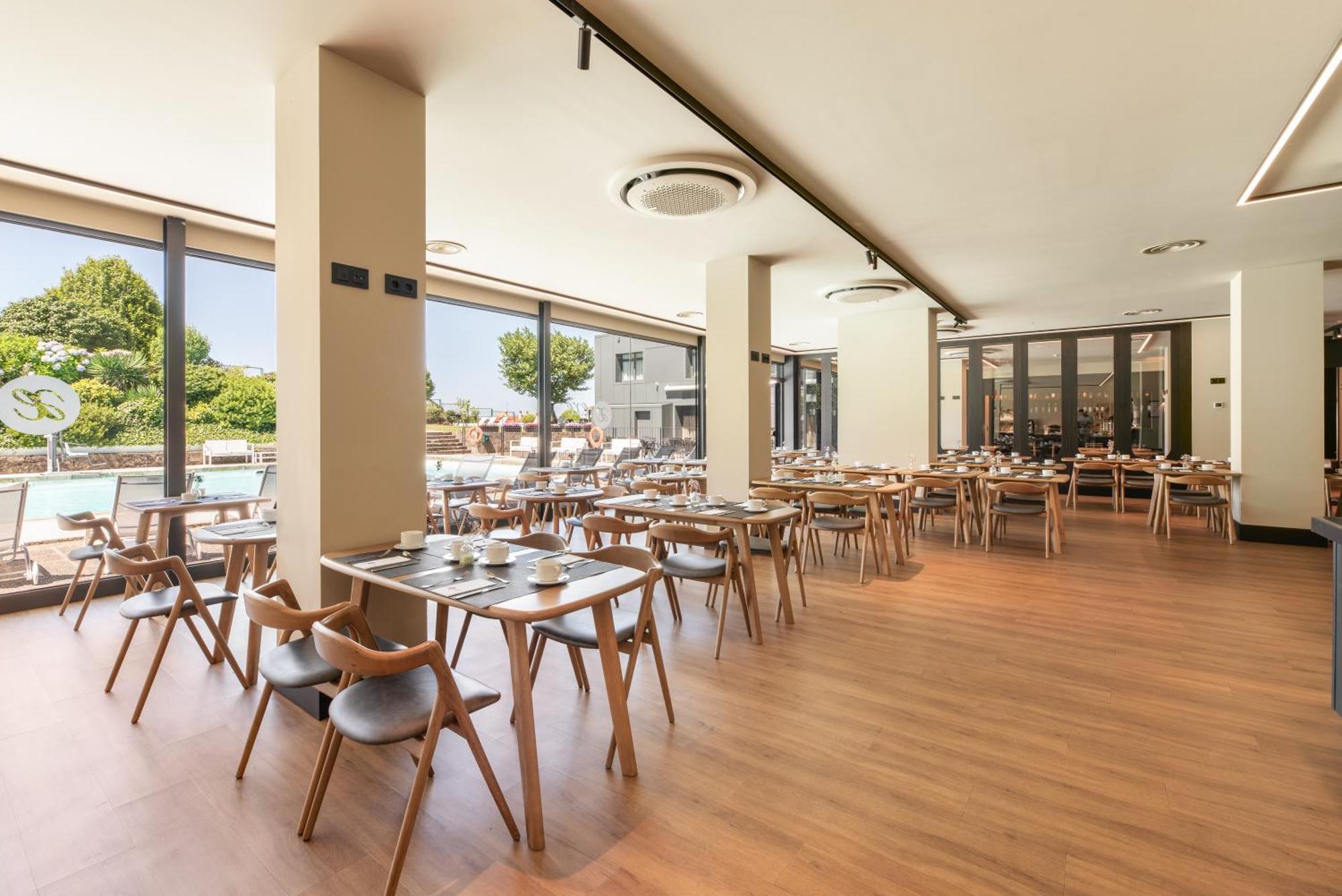 Exe Peregrino Hotel Santiago de Compostela Bagian luar foto