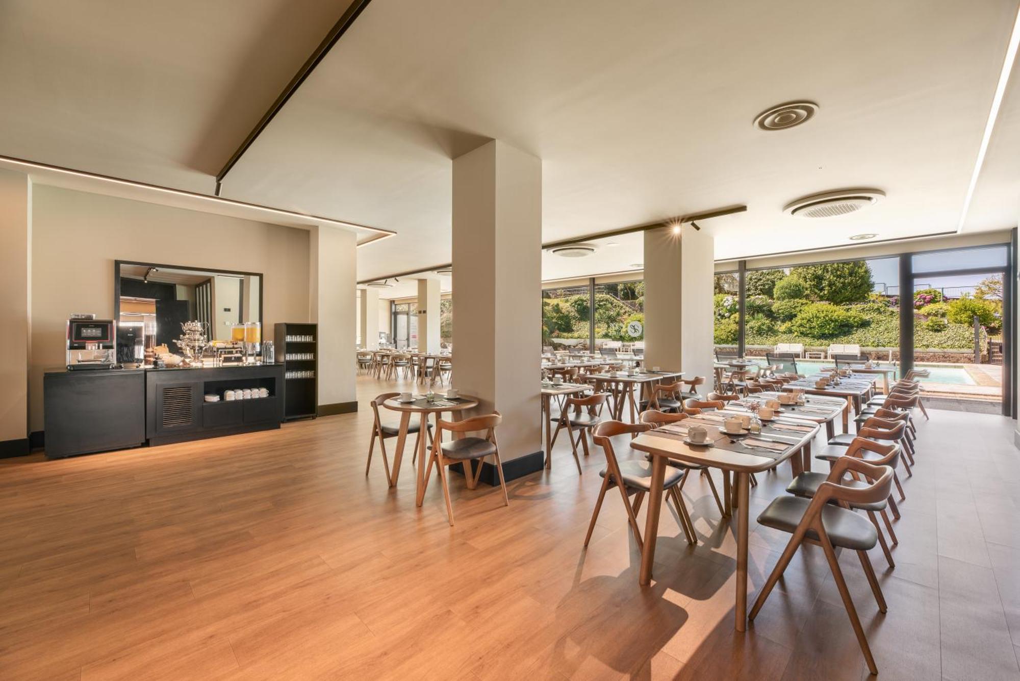 Exe Peregrino Hotel Santiago de Compostela Bagian luar foto