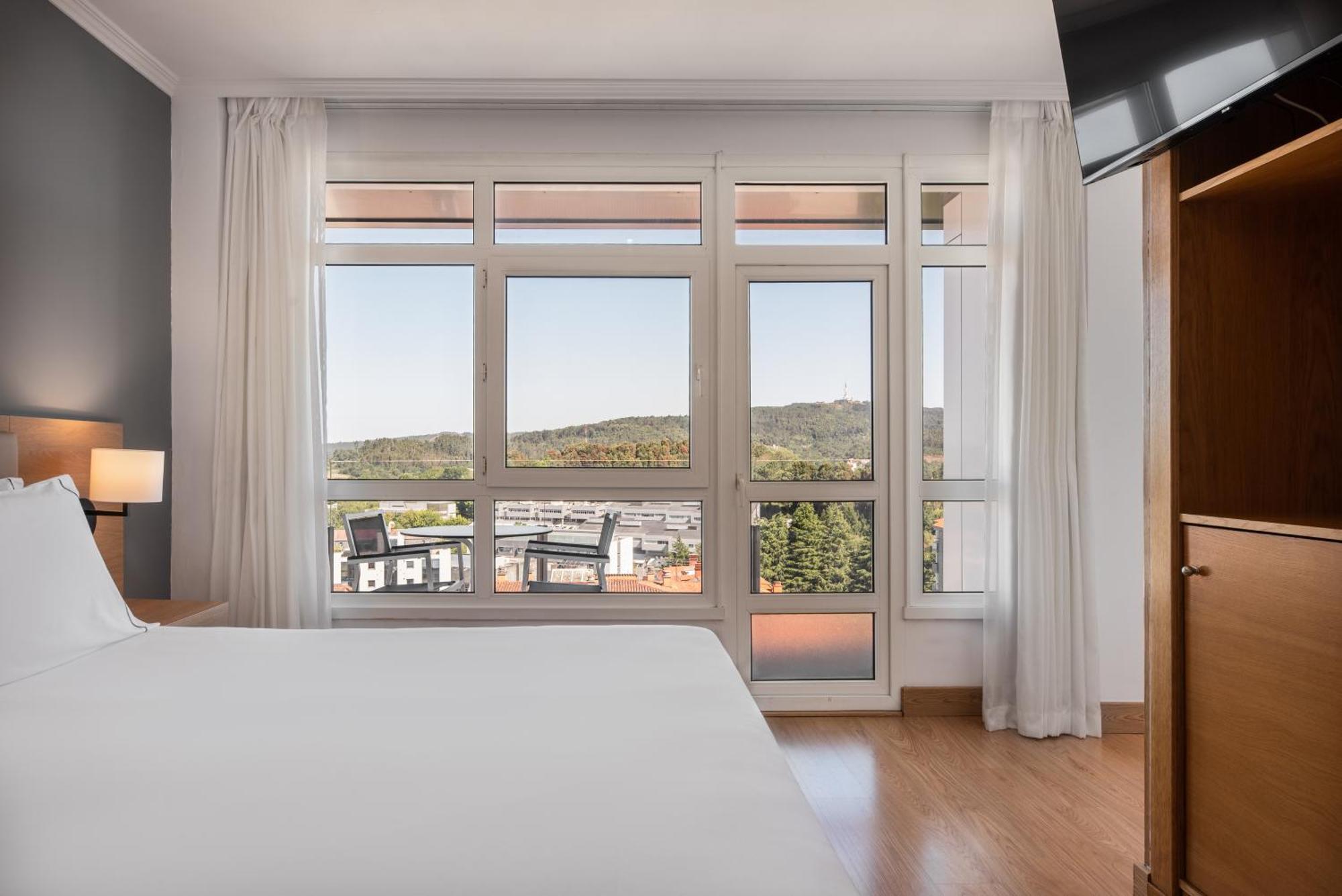 Exe Peregrino Hotel Santiago de Compostela Bagian luar foto